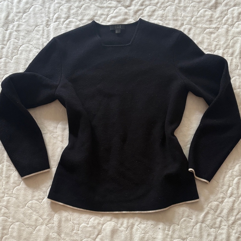 COS Women's Black Crew Neck Sweater